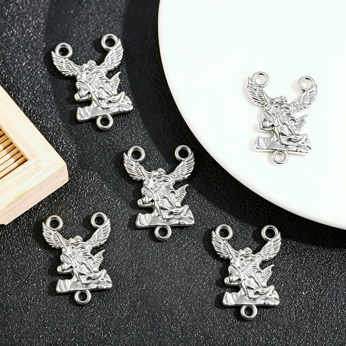 20 peças de pingentes São Migu - Jewelry Making Michaels avaliação e preço