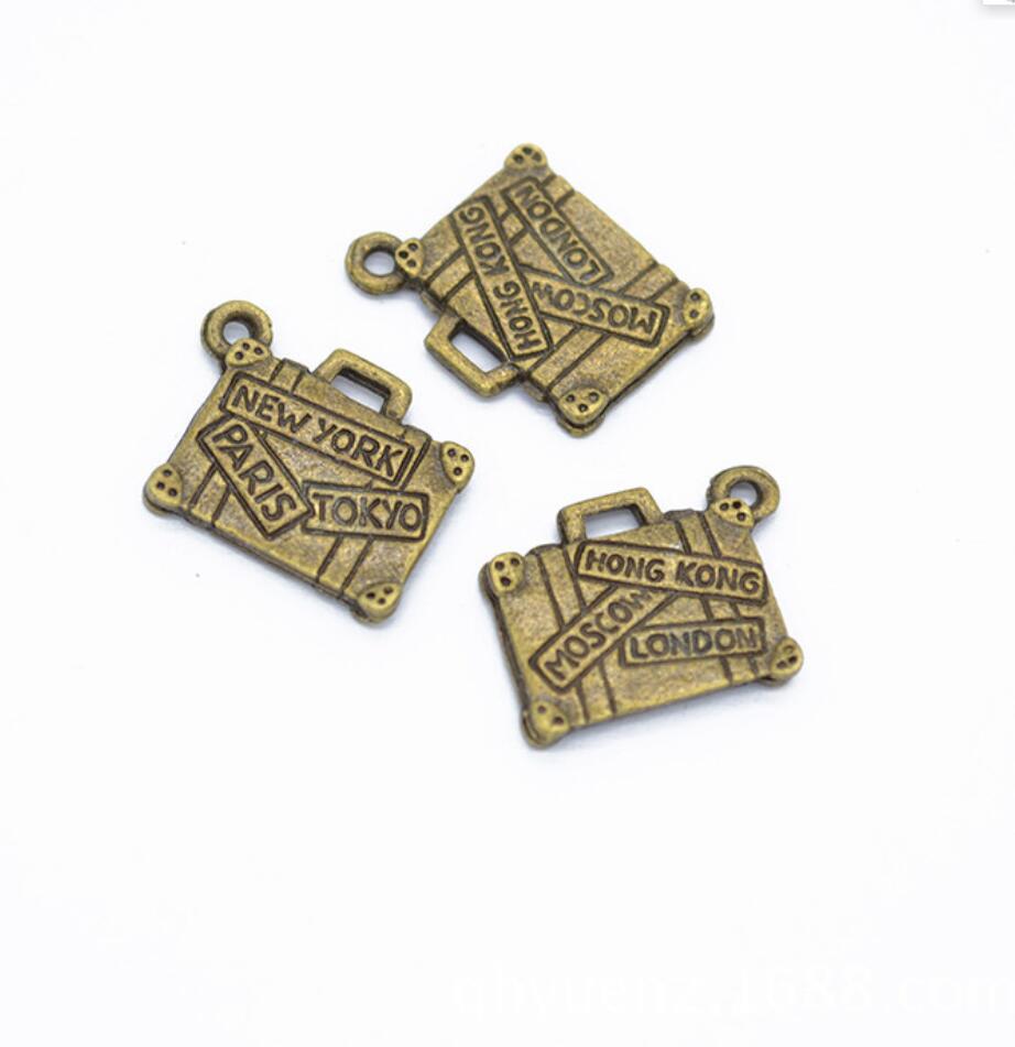 150 peças de Pingentes de Viag - Jewelry Making York avaliação e preço